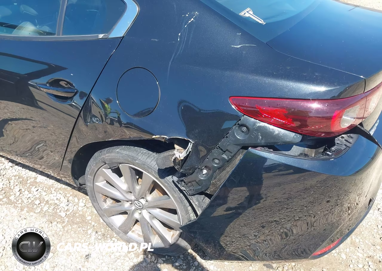 2022 Mazda Mazda3 Preferred VIN:3MZBPBCL4NM309896 - 6