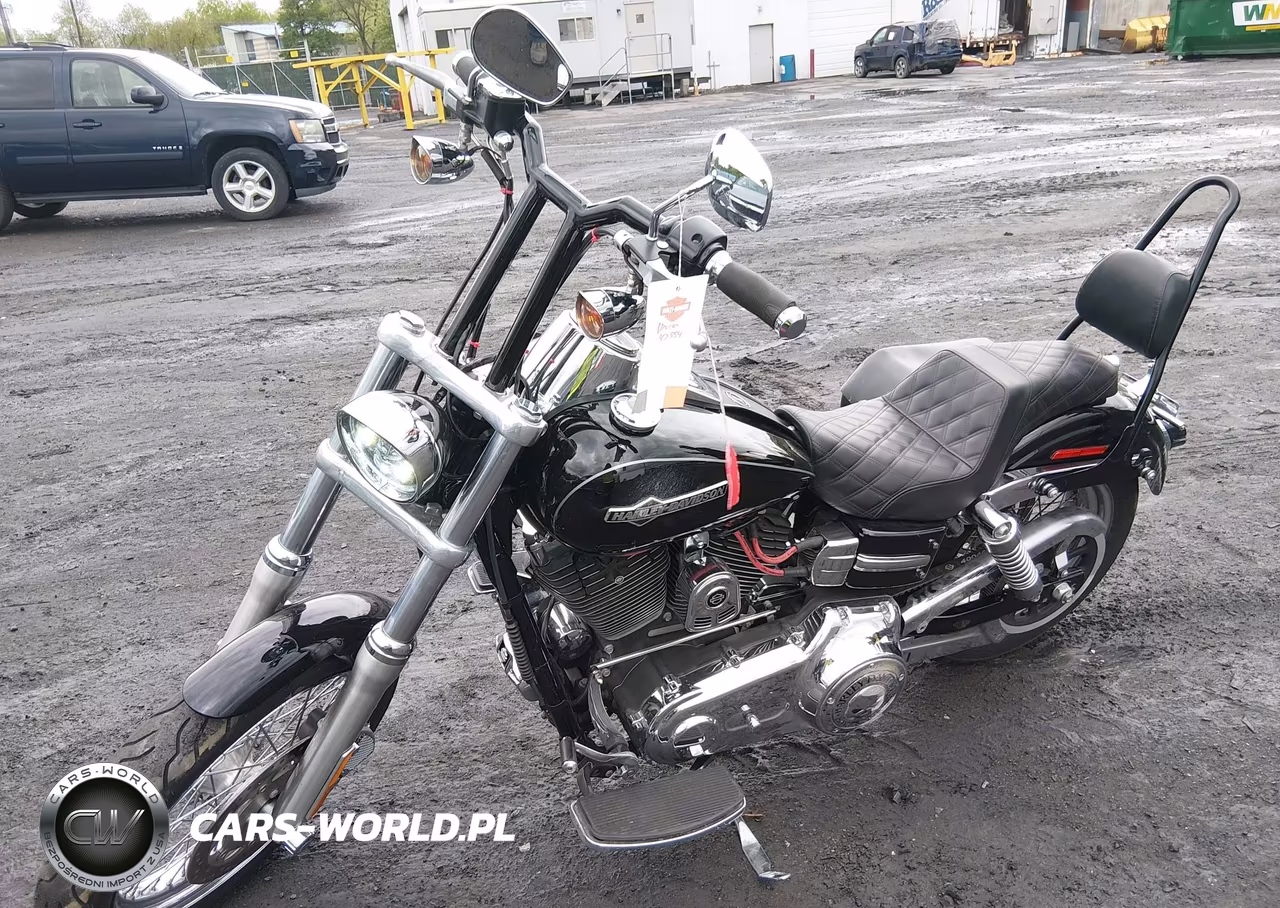 2011 Harley-Davidson Fxdc VIN:1HD1GV411BC329709 - 2