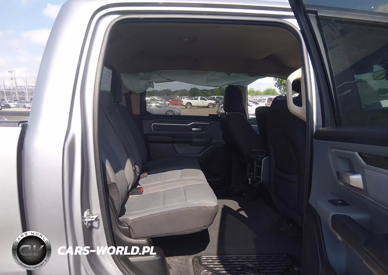 2020 Ram 1500 VIN:1C6SRFFT1LN359746 - 8