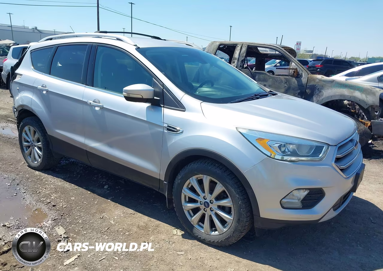 2017 Ford Escape Titanium – zdjęcie 1 z 17