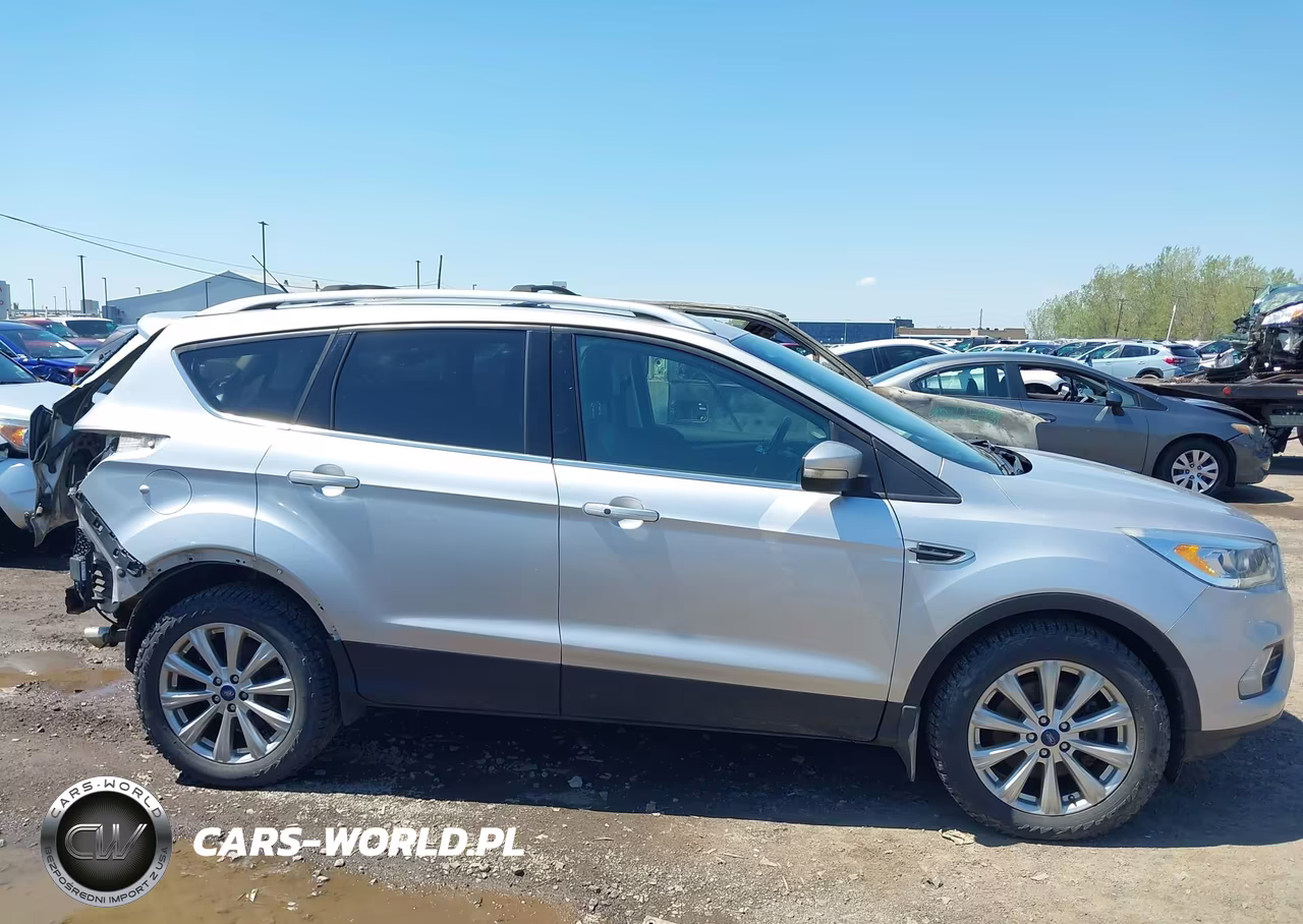 2017 Ford Escape Titanium VIN:1FMCU9JD8HUC37648 - 14