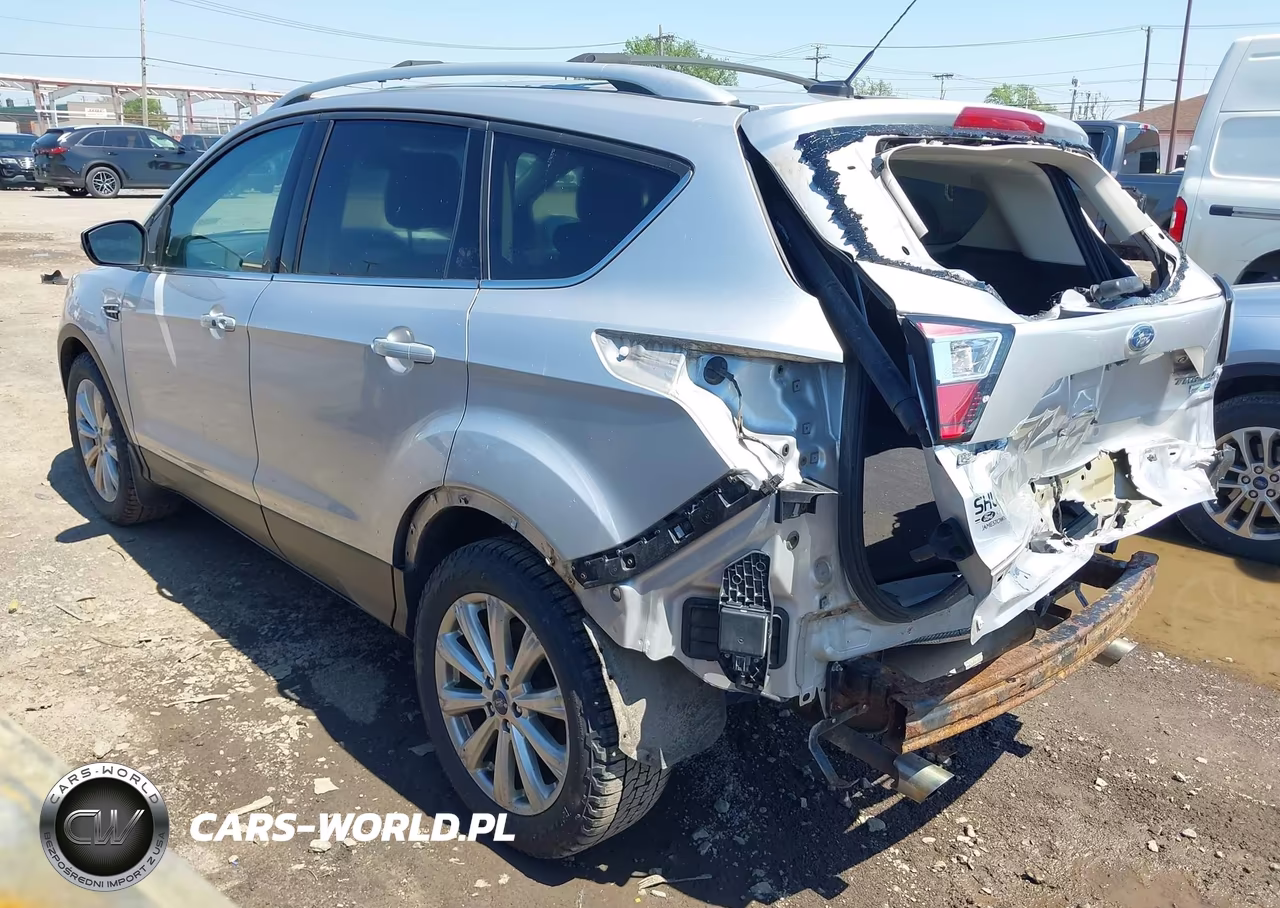 2017 Ford Escape Titanium VIN:1FMCU9JD8HUC37648 - 3