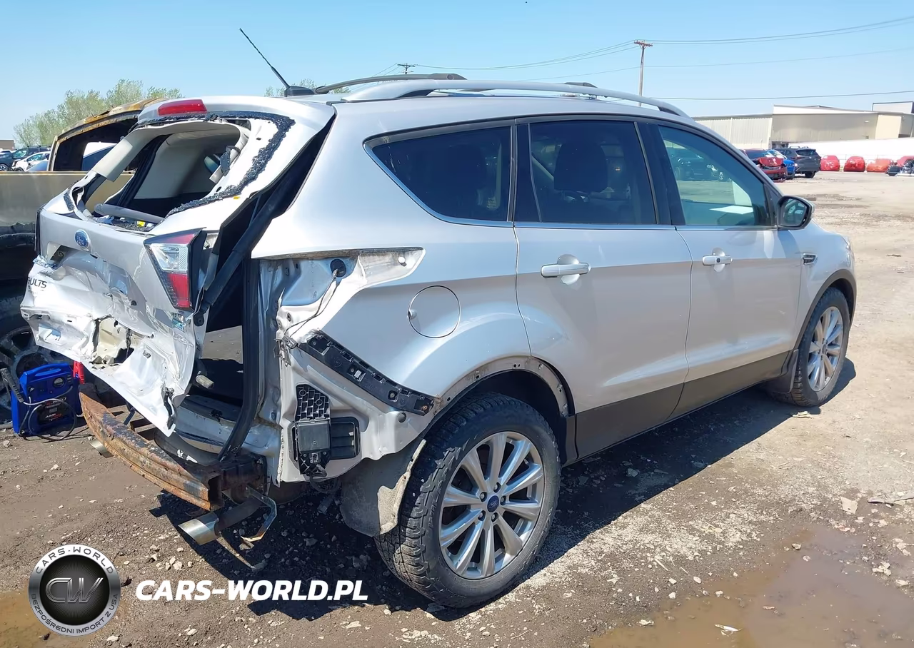 2017 Ford Escape Titanium VIN:1FMCU9JD8HUC37648 - 4