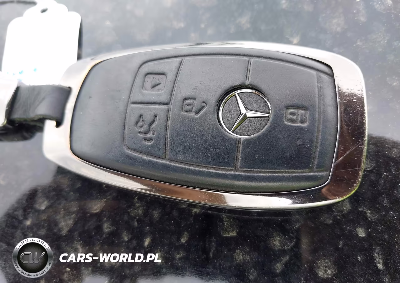 2021 Mercedes-Benz C 300 4Matic VIN:W1KWF8EB7MR605982 - 11