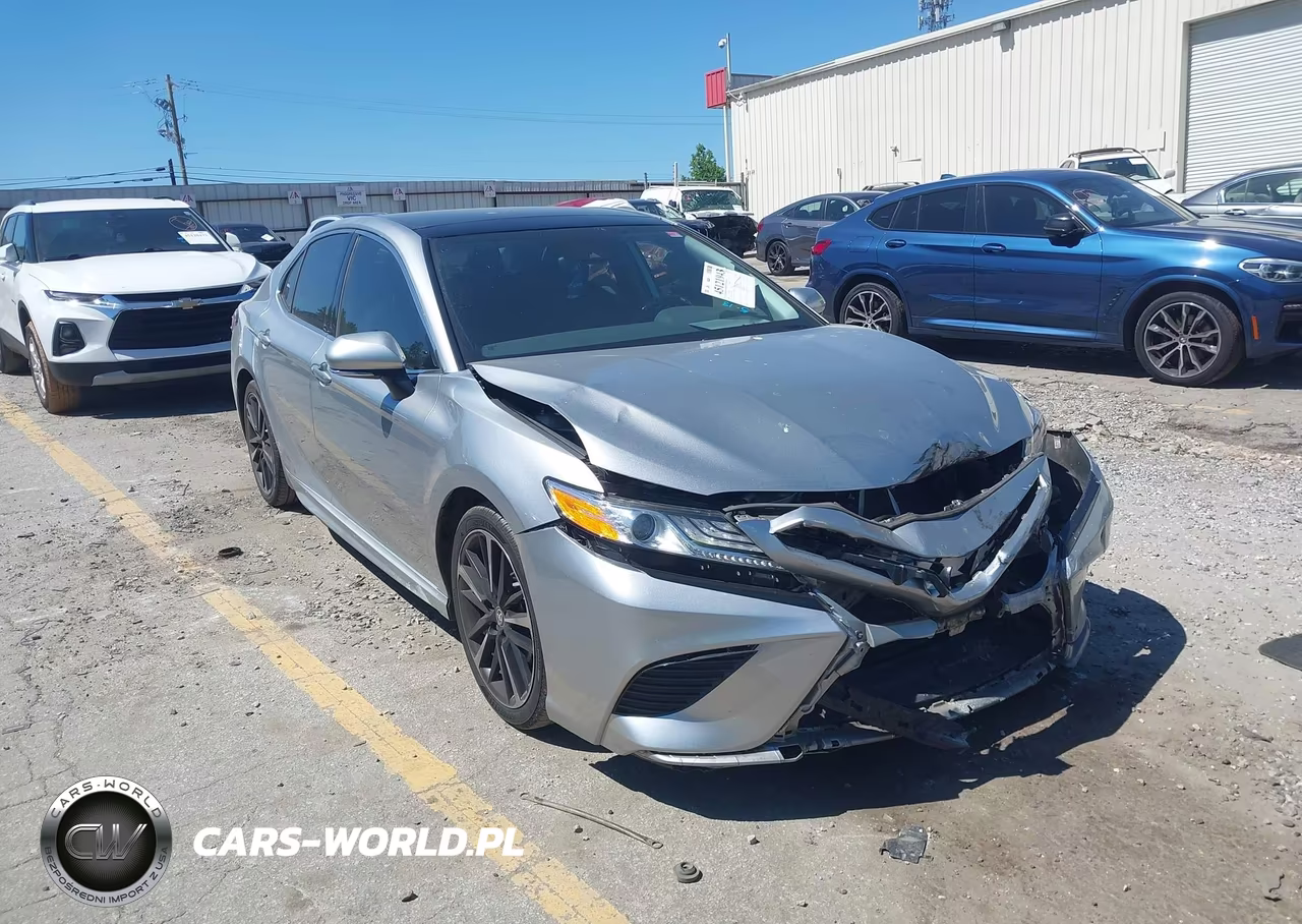 2020 Toyota Camry Xse – zdjęcie 1 z 16
