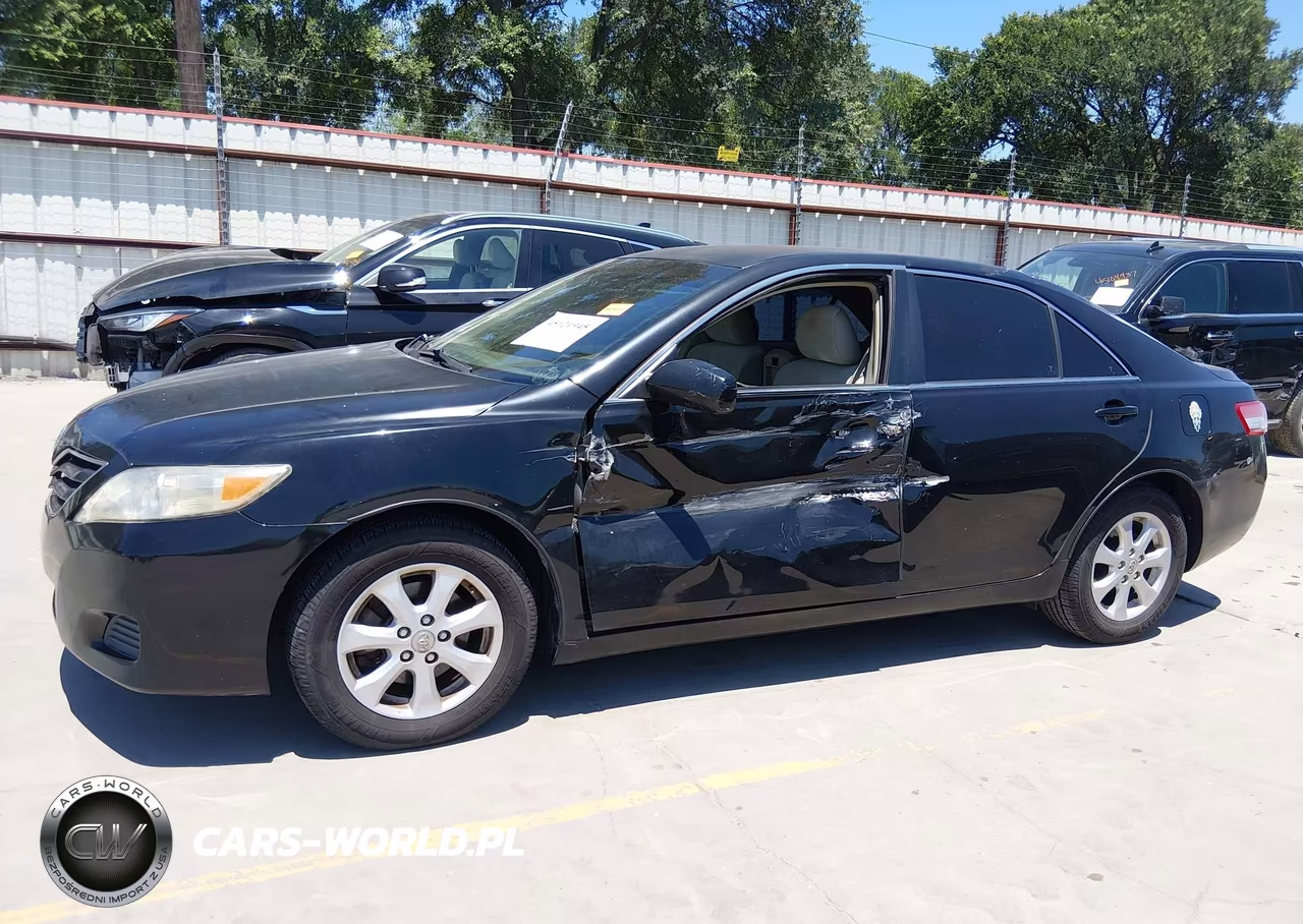 2011 Toyota Camry Le VIN:4T1BF3EKXBU675154 - 14