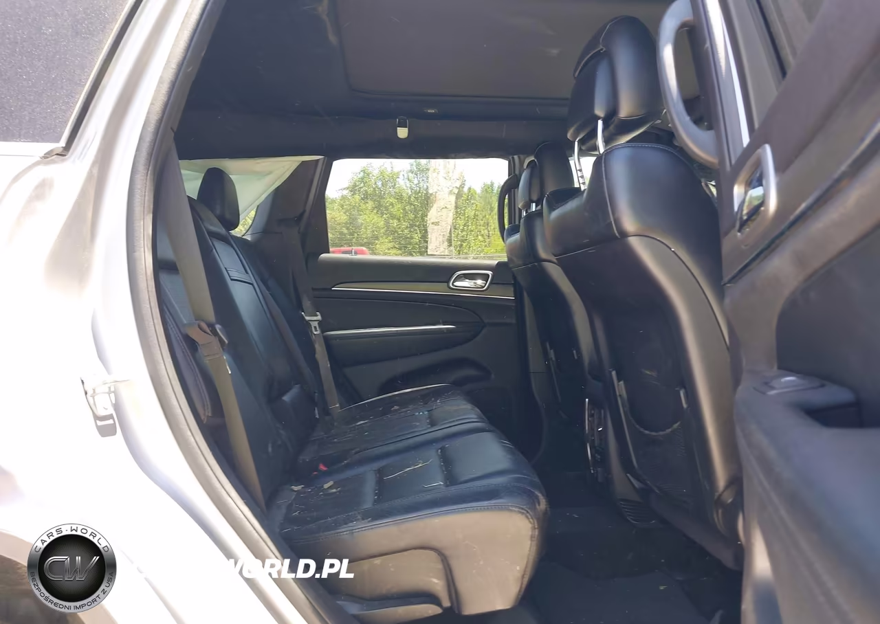 2018 Jeep Grand Cherokee Limited 4X2 VIN:1C4RJEBG4JC110318 - 8