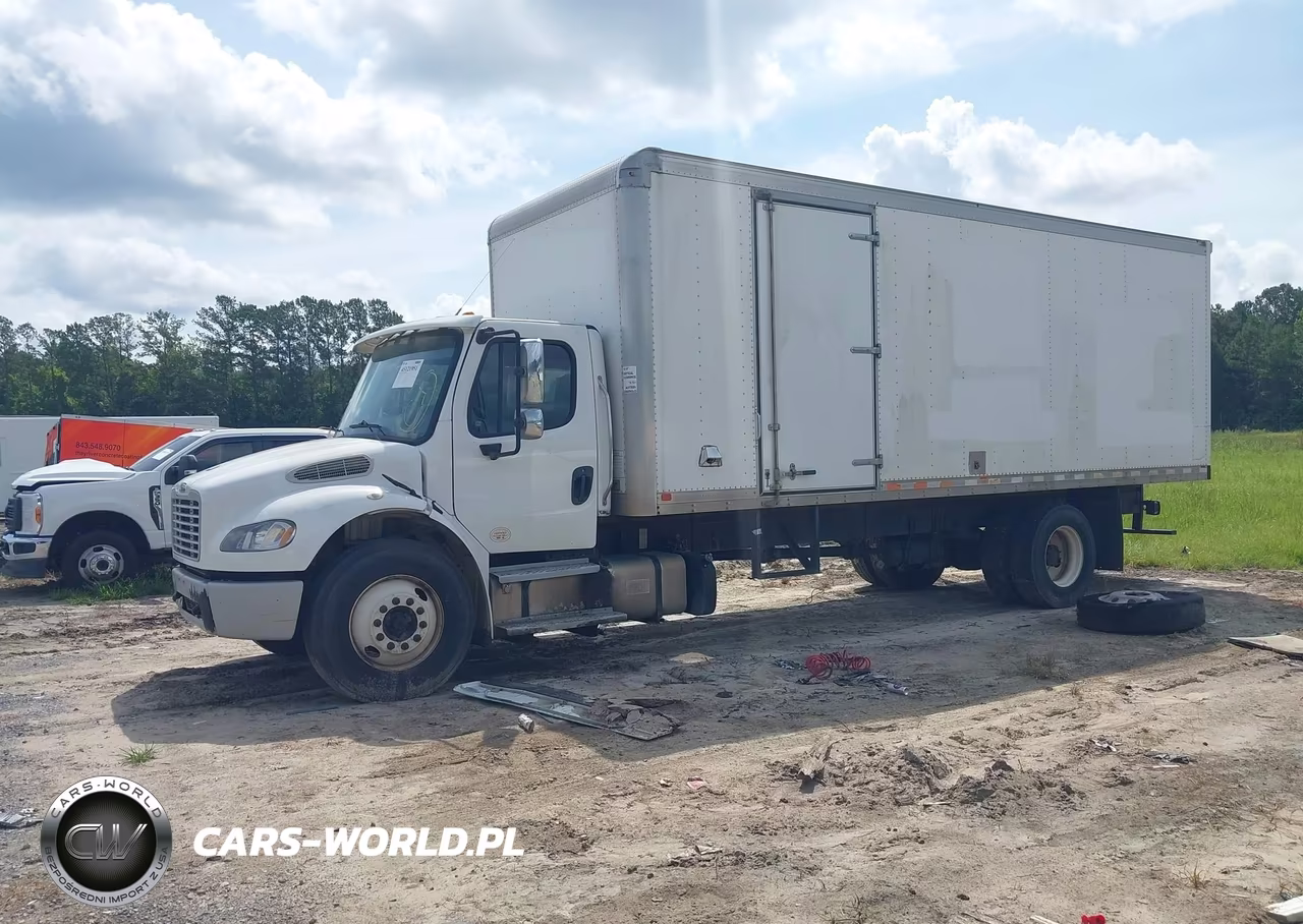 2018 Freightliner M2 106 VIN:1FVACWFD9JHJR7878 - 8