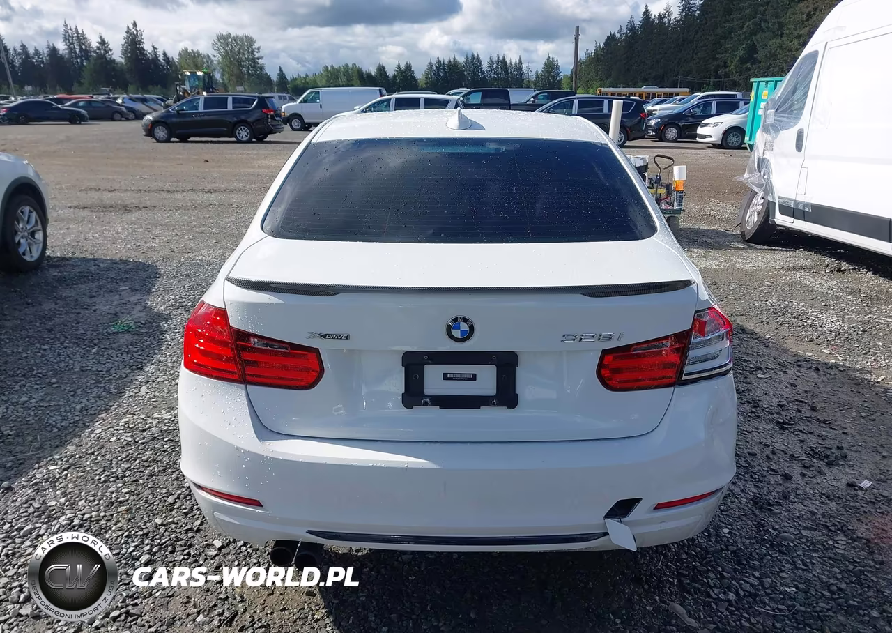 2013 BMW 328I xDrive VIN:WBA3B3C5XDF531626 - 17