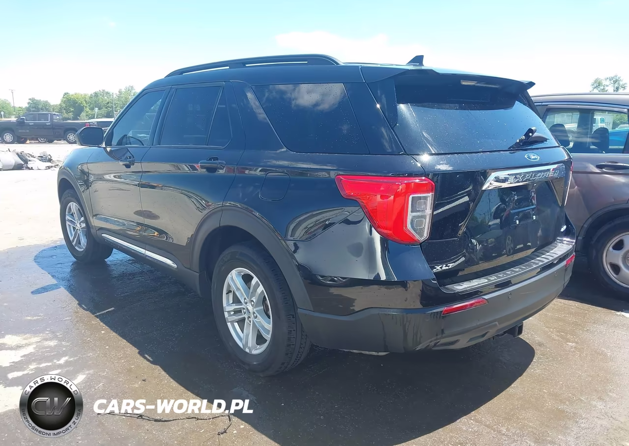 2024 Ford Explorer Xlt VIN:1FMSK8DH1RGA90289 - 3