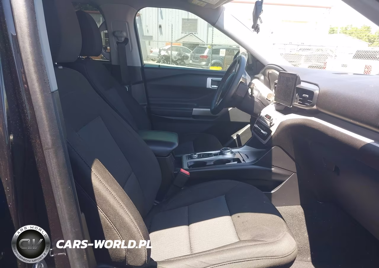 2024 Ford Explorer Xlt VIN:1FMSK8DH1RGA90289 - 5