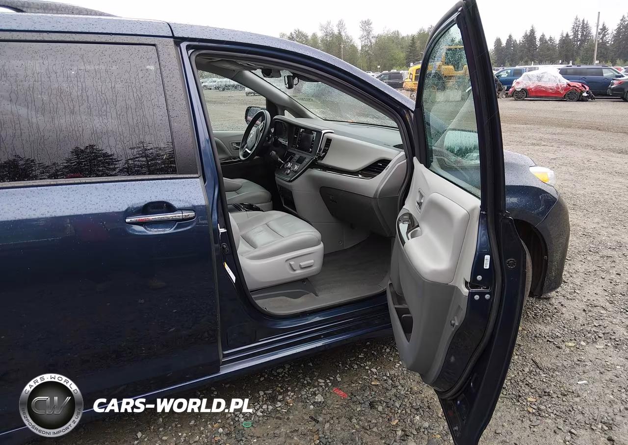 2018 Toyota Sienna Xle 8 Passenger VIN:5TDYZ3DC3JS942704 - 5