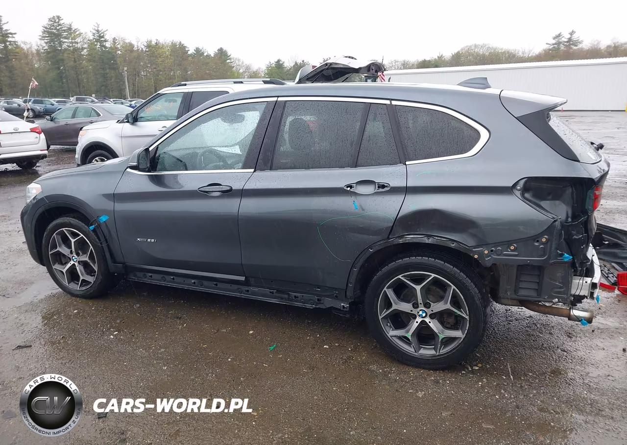 2017 BMW X1 xDrive28I VIN:WBXHT3C33H5F69656 - 15