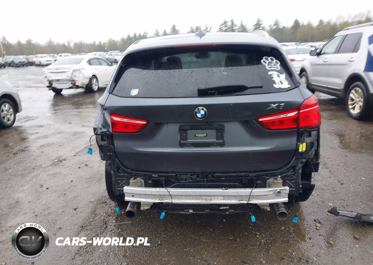 2017 BMW X1 xDrive28I VIN:WBXHT3C33H5F69656 - 17