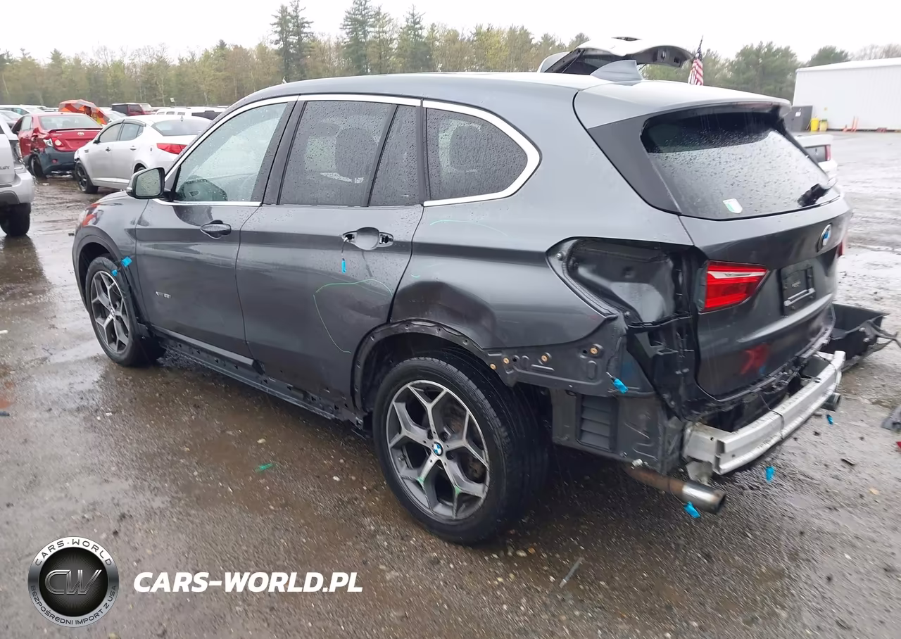 2017 BMW X1 xDrive28I VIN:WBXHT3C33H5F69656 - 3