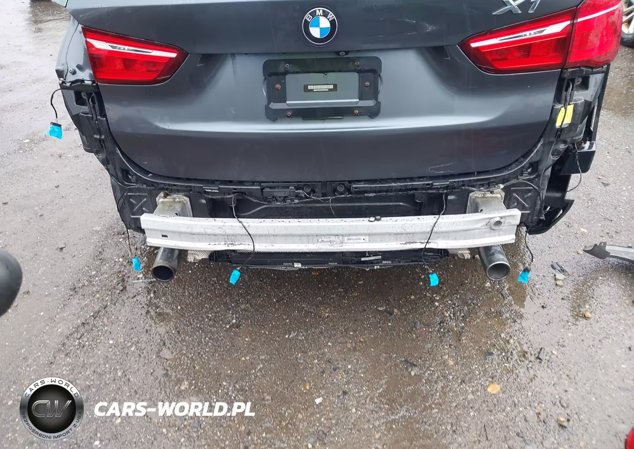 2017 BMW X1 xDrive28I VIN:WBXHT3C33H5F69656 - 6