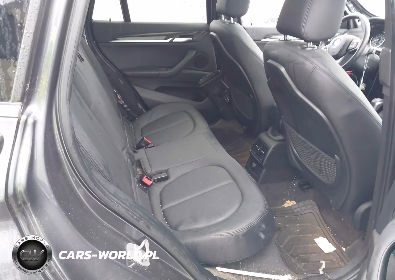 2017 BMW X1 xDrive28I VIN:WBXHT3C33H5F69656 - 8