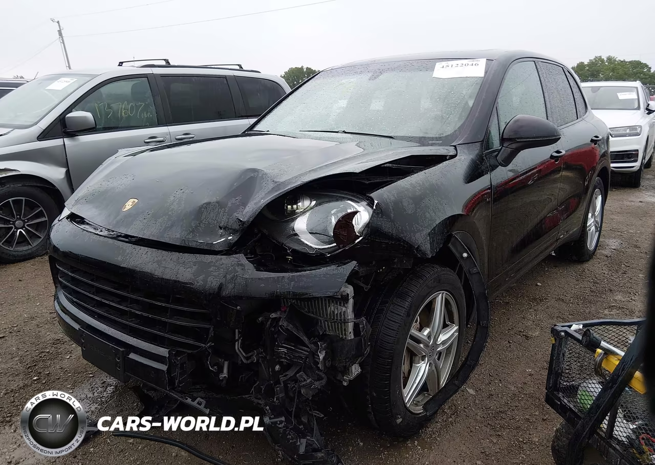 2017 Porsche Cayenne S VIN:WP1AB2A28HLA53385 - 2