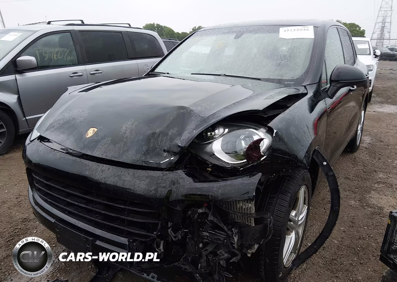 2017 Porsche Cayenne S VIN:WP1AB2A28HLA53385 - 6