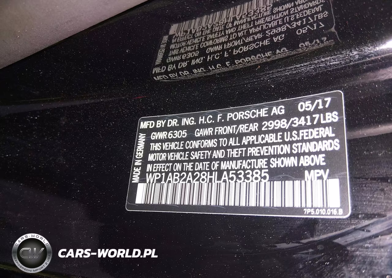 2017 Porsche Cayenne S VIN:WP1AB2A28HLA53385 - 9