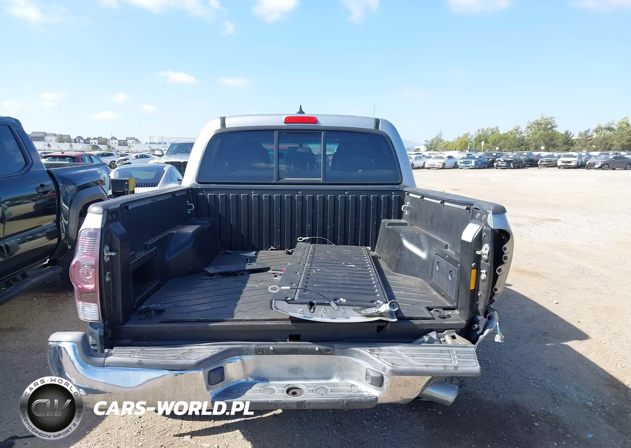 2014 Toyota Tacoma Prerunner VIN:5TFJX4GN5EX036791 - 17