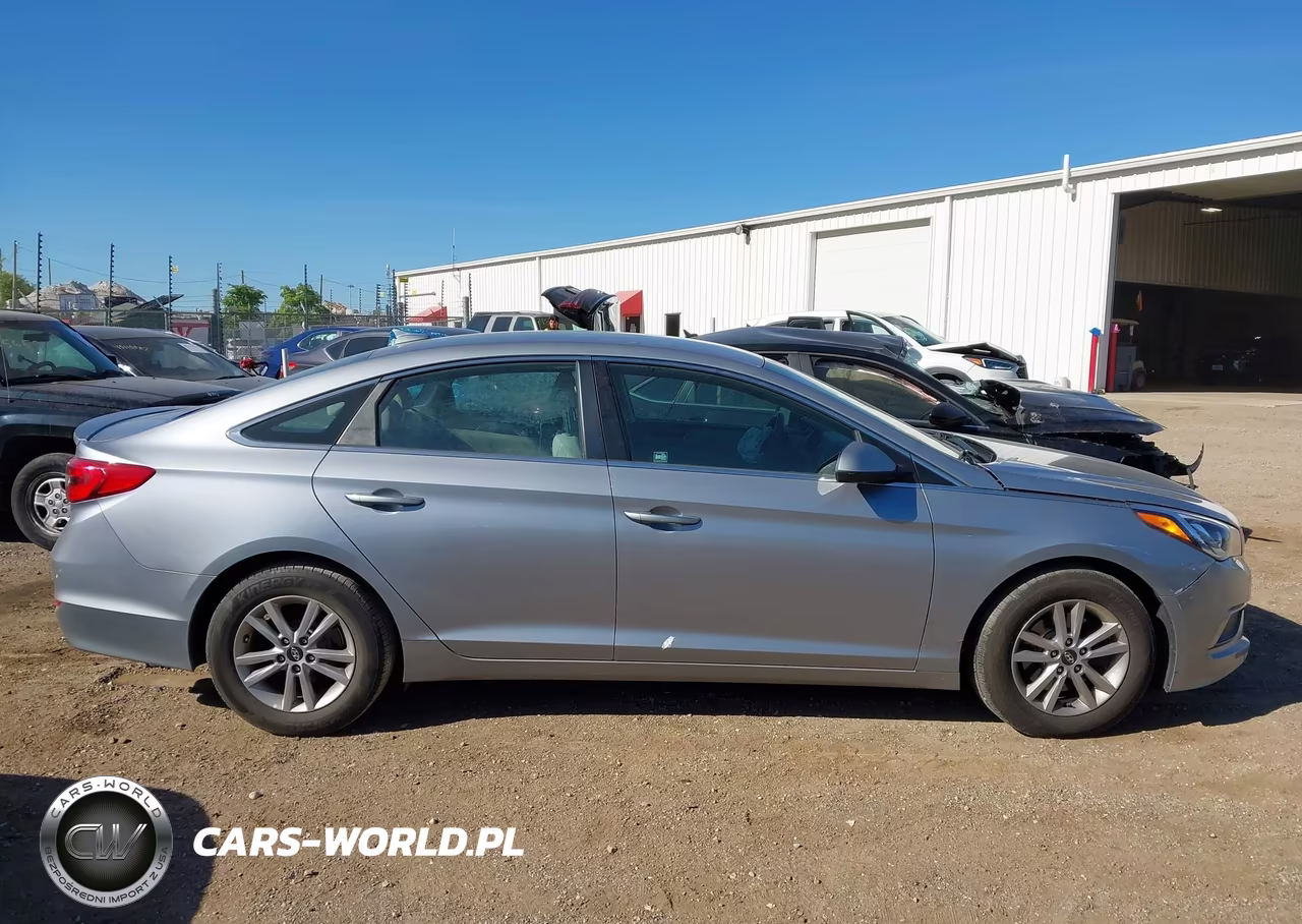 2016 Hyundai Sonata Se VIN:5NPE24AF5GH416245 - 13