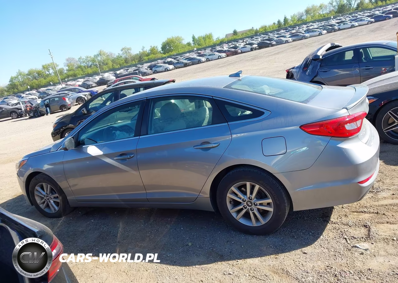 2016 Hyundai Sonata Se VIN:5NPE24AF5GH416245 - 14