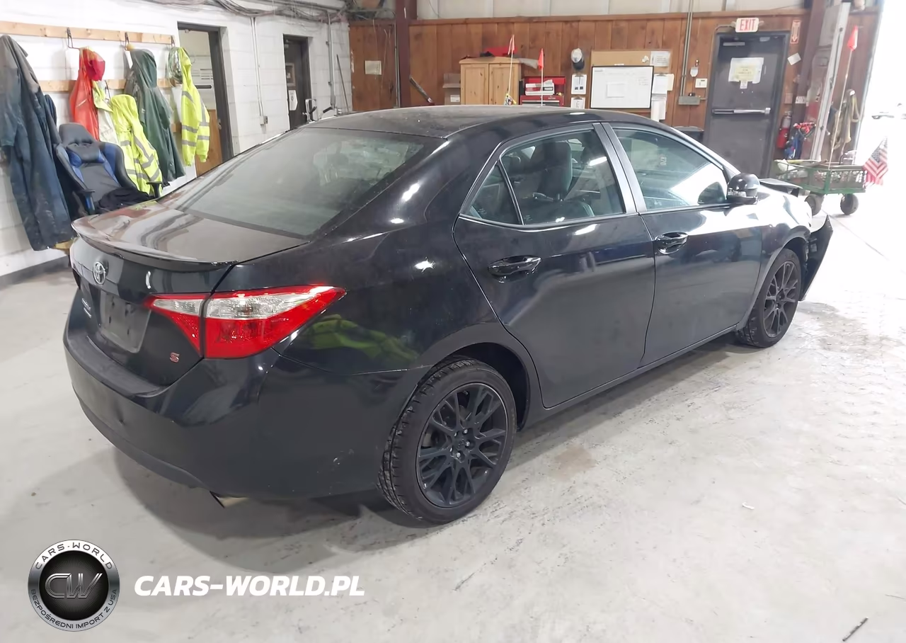 2016 Toyota Corolla S W-Special Edition Pkg VIN:2T1BURHE2GC584791 - 4