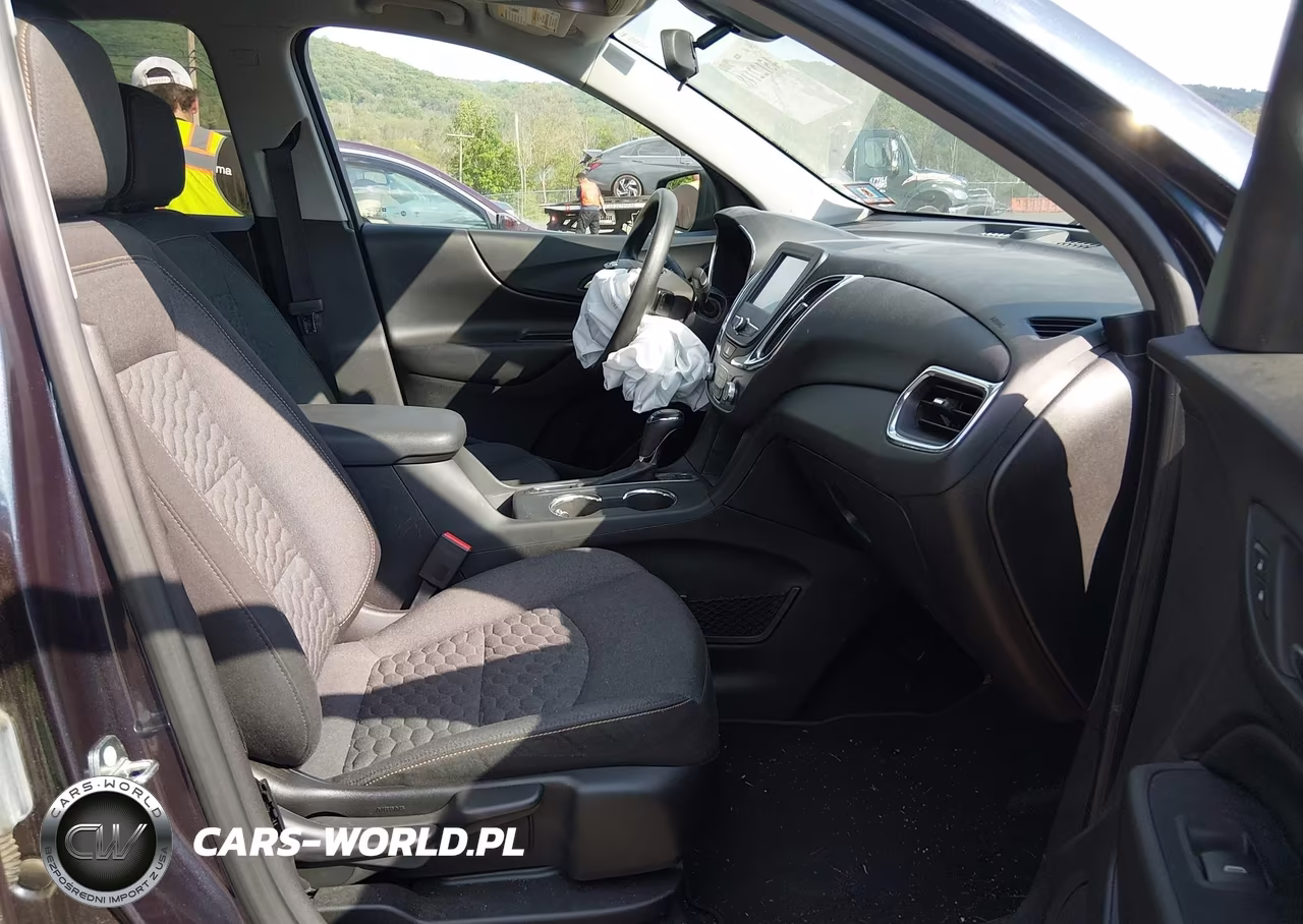 2018 Chevrolet Equinox Lt VIN:3GNAXSEV6JL356576 - 5