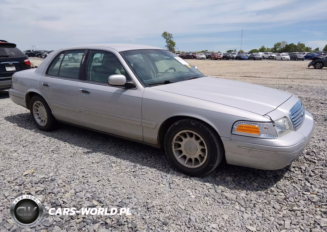 2000 Ford Crown Victoria Lx