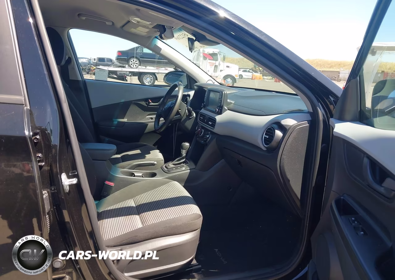 2020 Hyundai Kona Sel VIN:KM8K22AA1LU413754 - 5