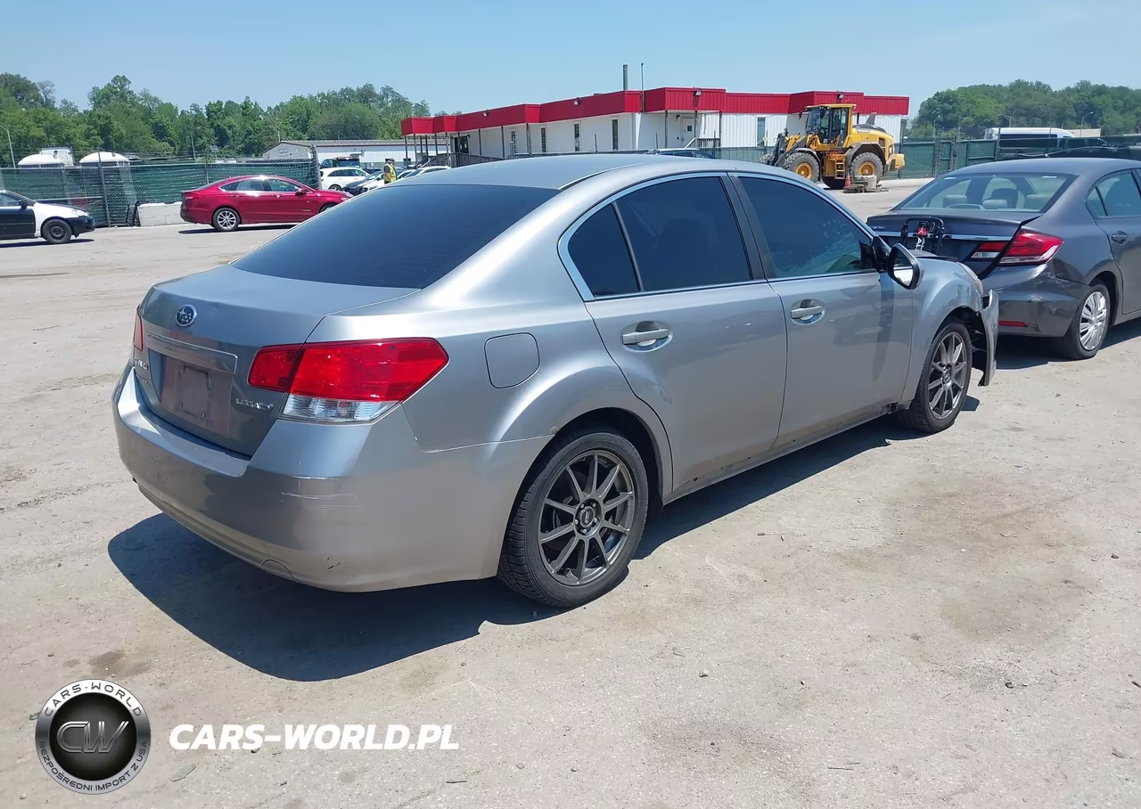 2010 Subaru Legacy 2.5I Limited VIN:4S3BMGK68A3233535 - 4