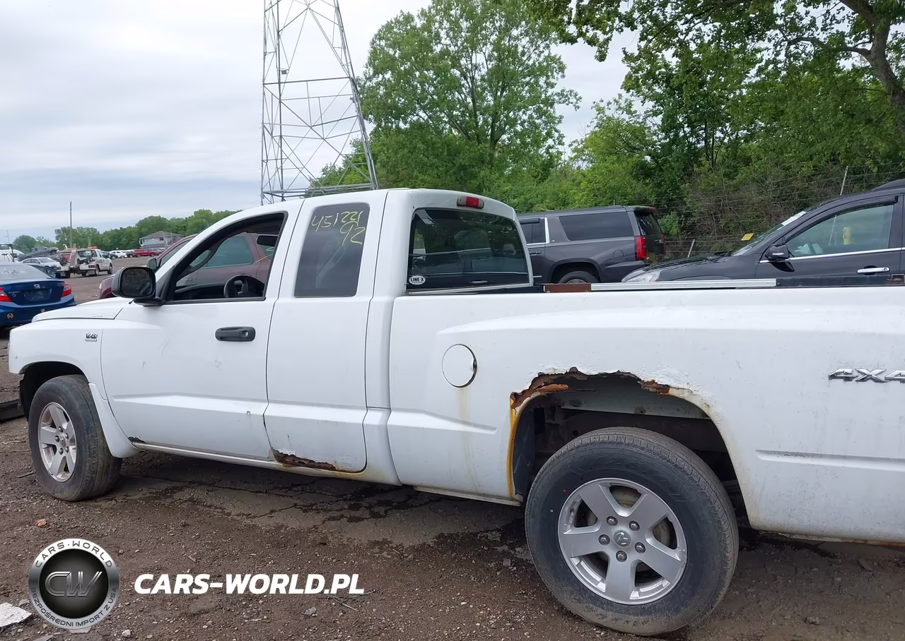 2010 Dodge Dakota Bighorn-Lonestar VIN:1D7CW3BP1AS265027 - 14