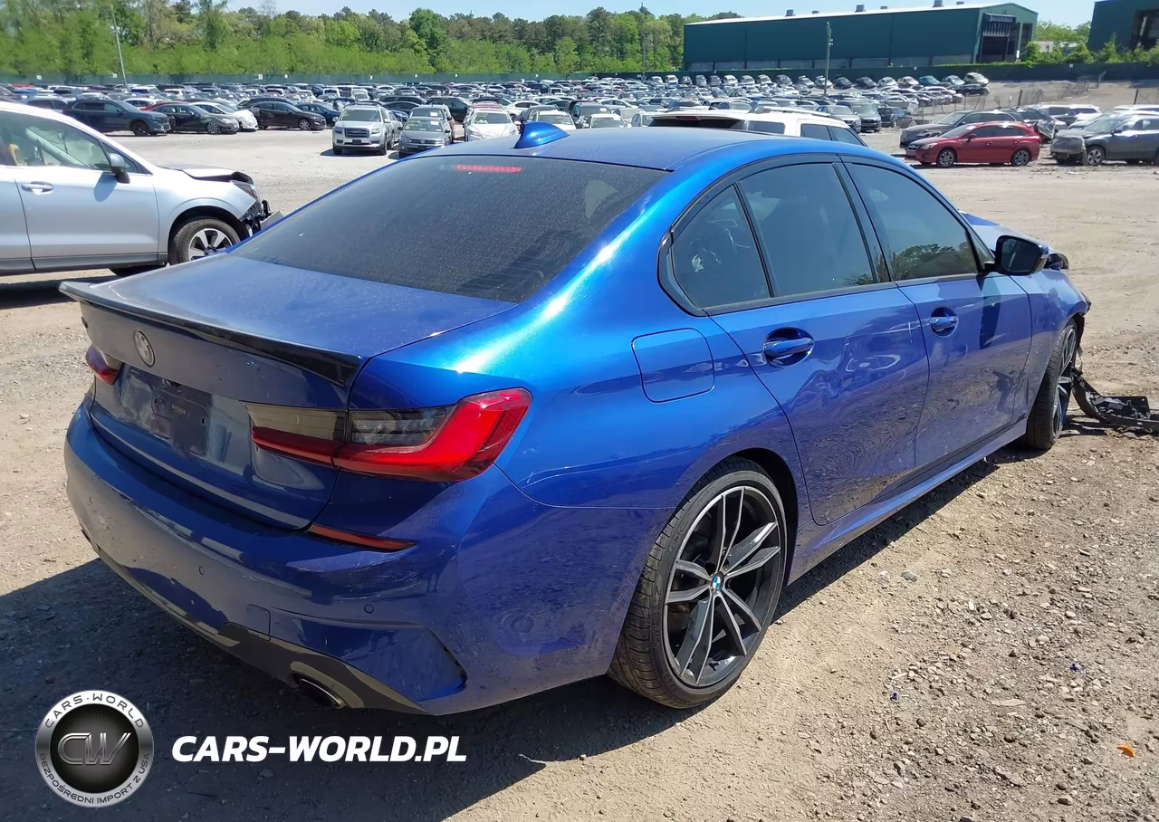 2019 BMW 330I xDrive VIN:WBA5R7C55KAE82764 - 4