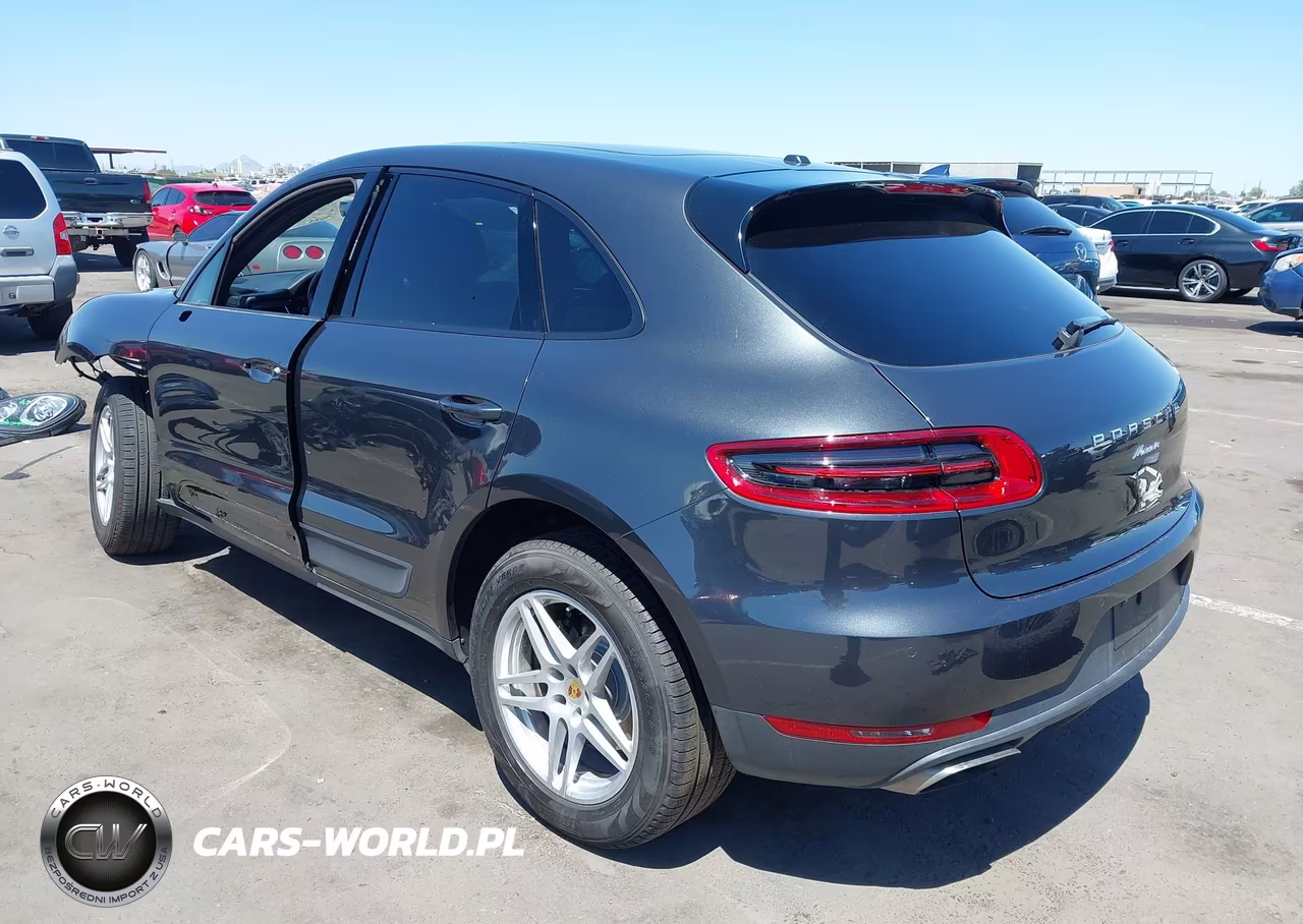 2017 Porsche Macan VIN:WP1AA2A59HLB00954 - 3