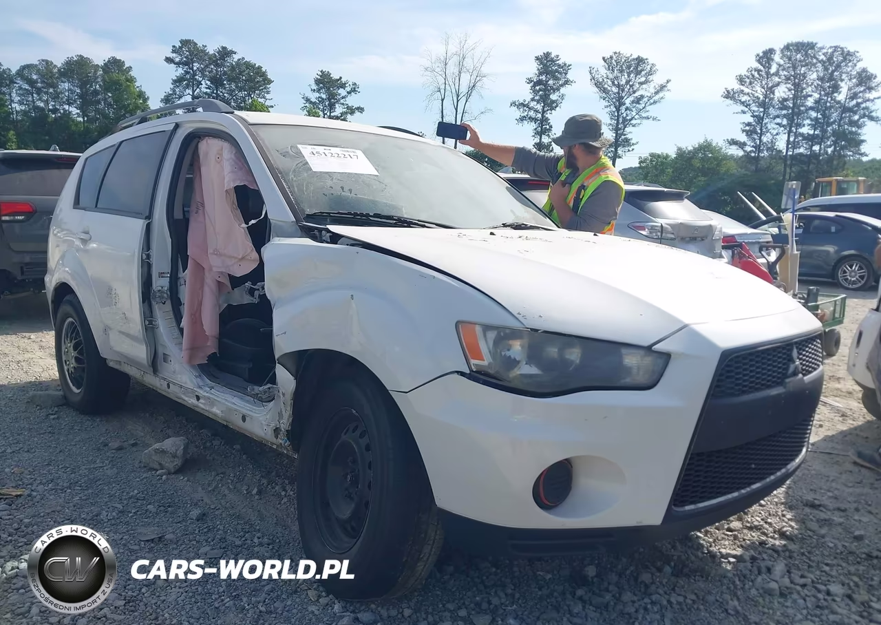 2012 Mitsubishi Outlander Es