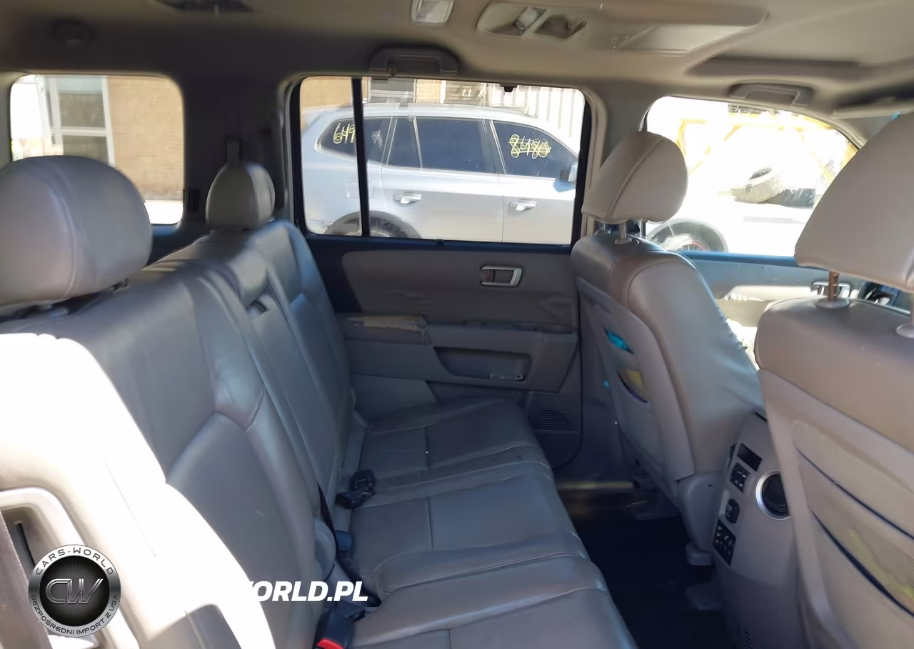 2009 Honda Pilot Touring VIN:5FNYF38949B005206 - 8