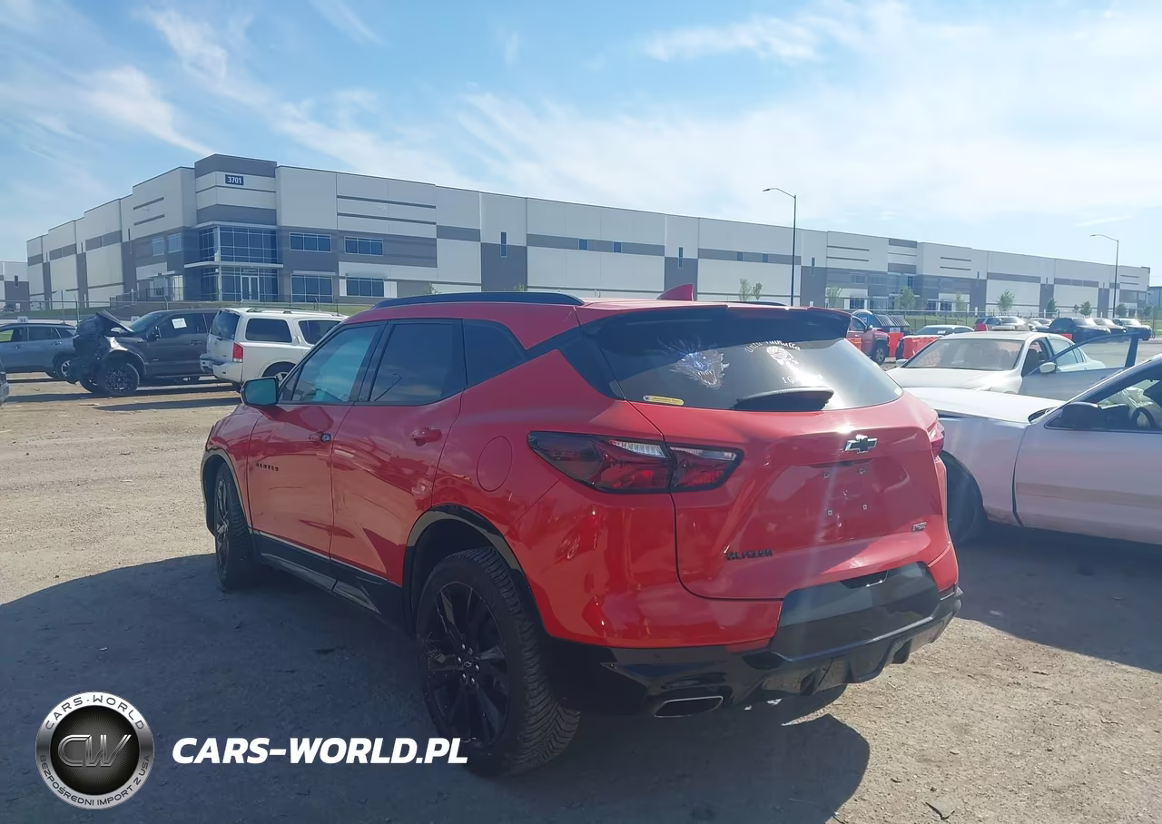 2022 Chevrolet Blazer Fwd Rs VIN:3GNKBERS1NS211591 - 3