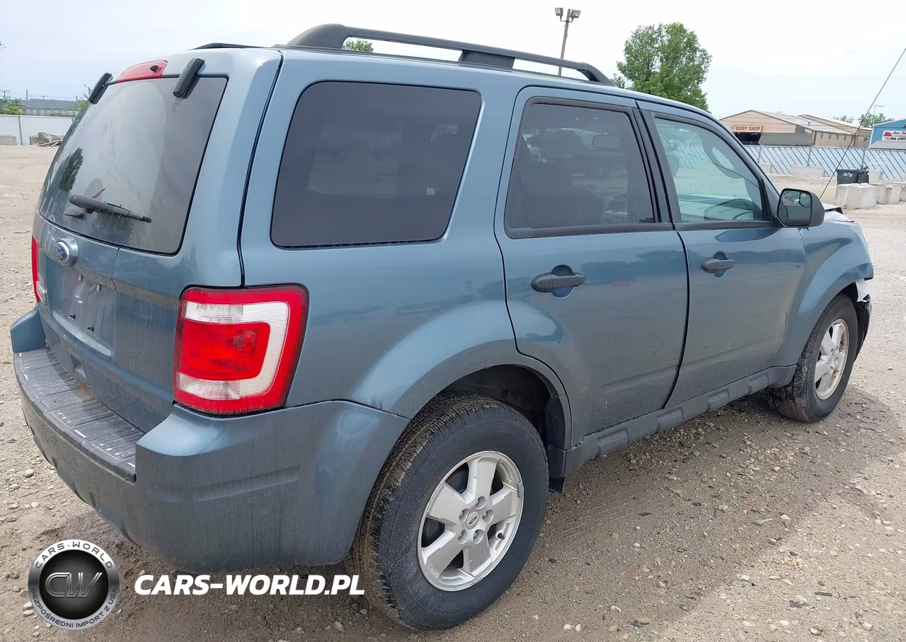 2011 Ford Escape Xlt VIN:1FMCU9D77BKC36595 - 4