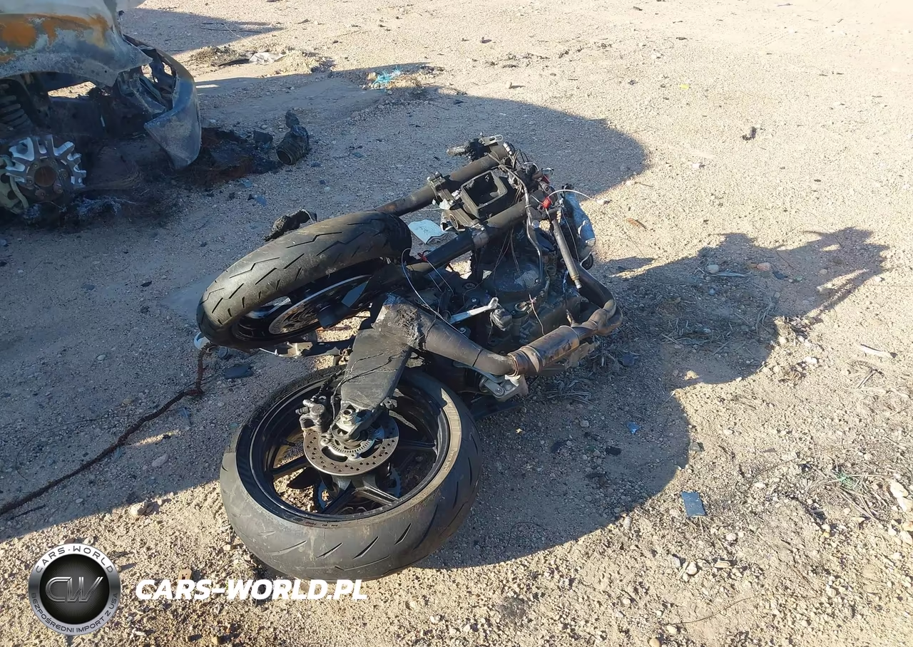 2025 Kawasaki Zx636 K VIN:JKBZXJK16SA011389 - 4
