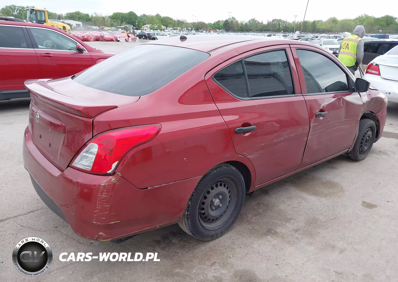 2018 Nissan Versa 1.6 S+ VIN:3N1CN7AP4JL860087 - 4