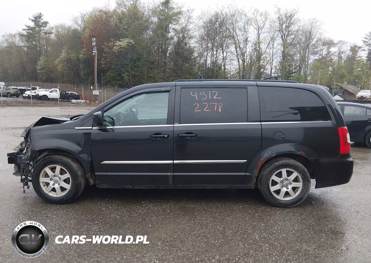 2011 Chrysler Town & Country Touring VIN:2A4RR5DG5BR681681 - 15