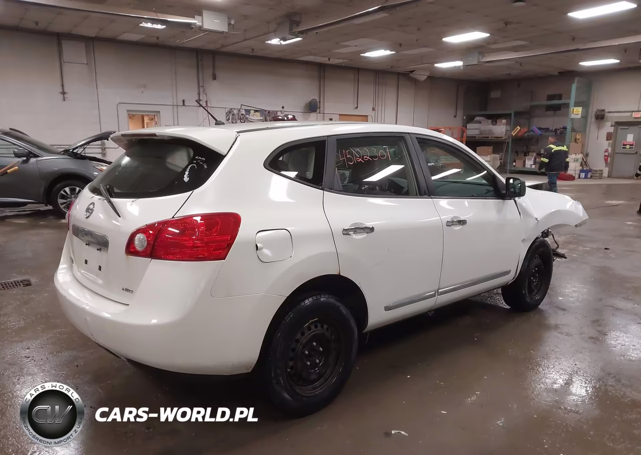 2012 Nissan Rogue S VIN:JN8AS5MV5CW384087 - 4