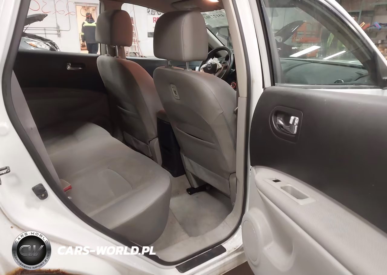 2012 Nissan Rogue S VIN:JN8AS5MV5CW384087 - 8