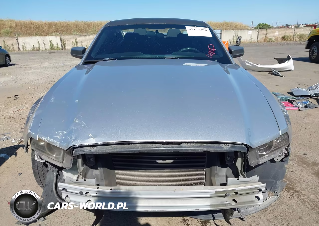 2014 Ford Mustang V6 VIN:1ZVBP8AM1E5242713 - 13