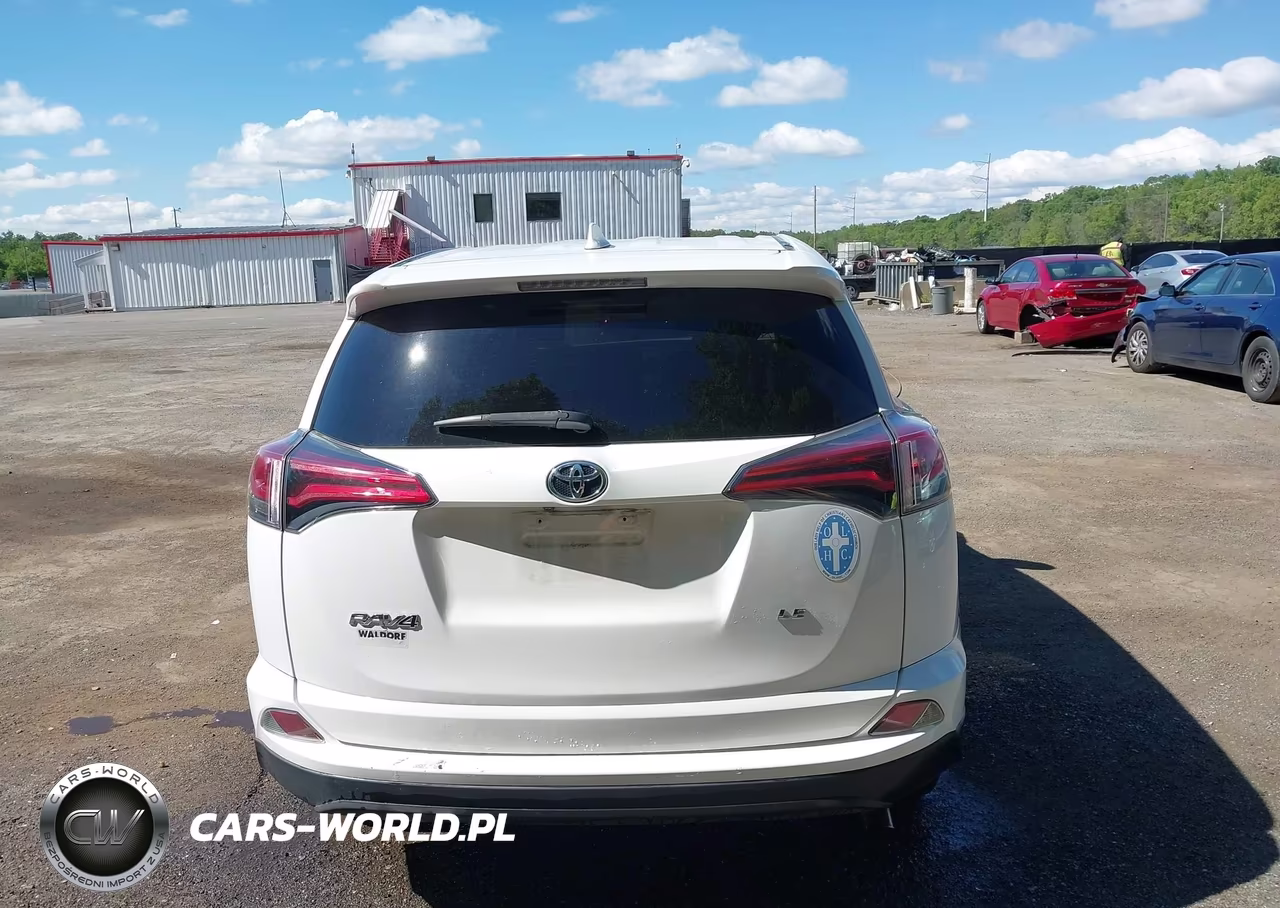 2018 Toyota Rav4 Le VIN:2T3ZFREV0JW420269 - 16