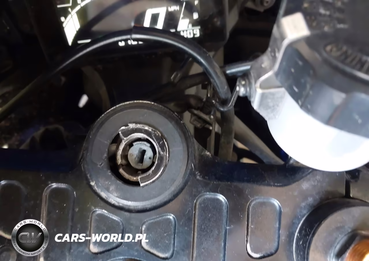 2022 Yamaha Yzfr7 VIN:JYARM38E8NA001147 - 14
