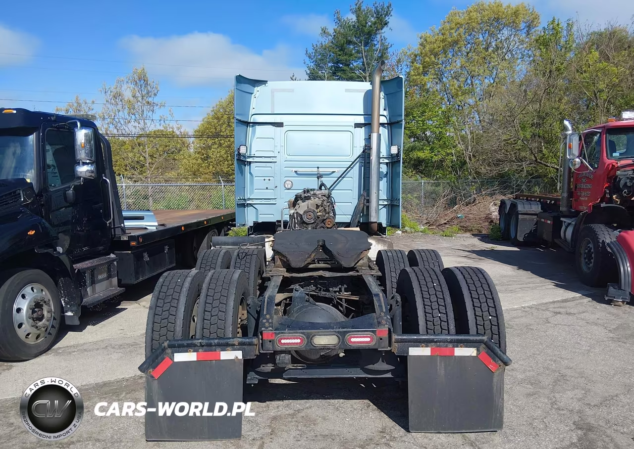 2018 Volvo Vnl VIN:4V4NC9EH4JN886011 - 17