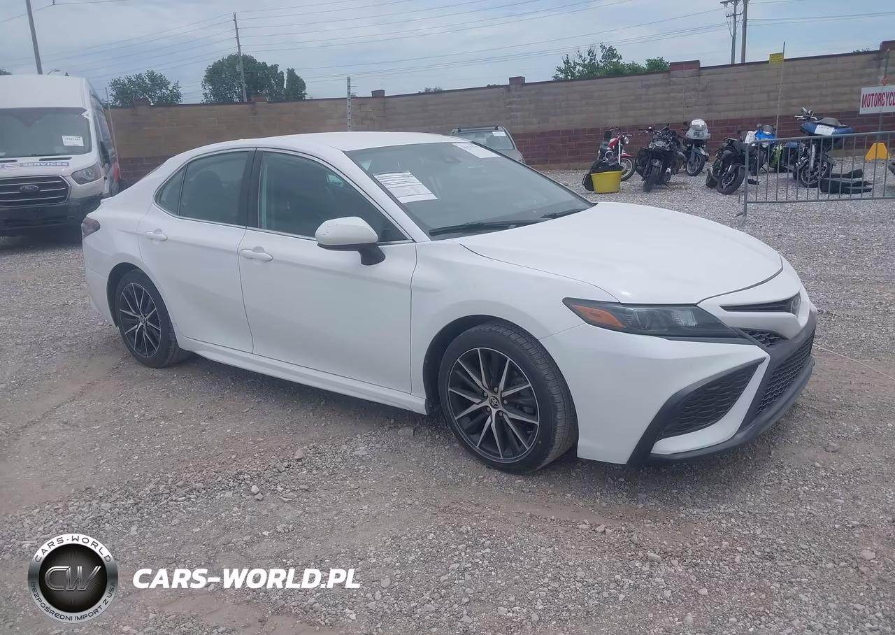 2021 Toyota Camry Se – zdjęcie 1 z 16