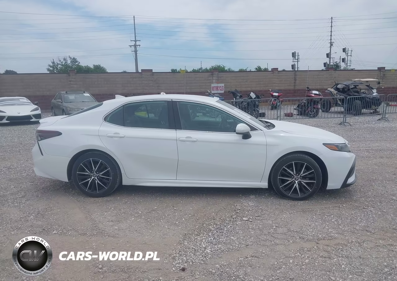 2021 Toyota Camry Se VIN:4T1G11AK4MU561720 - 13